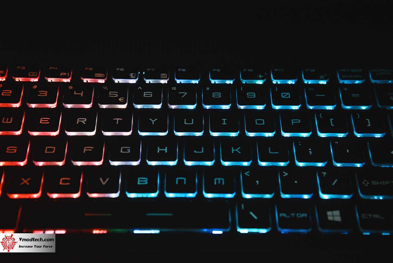 dsc 1551 MSI WT72V 6QK WORKSTATION REVIEW