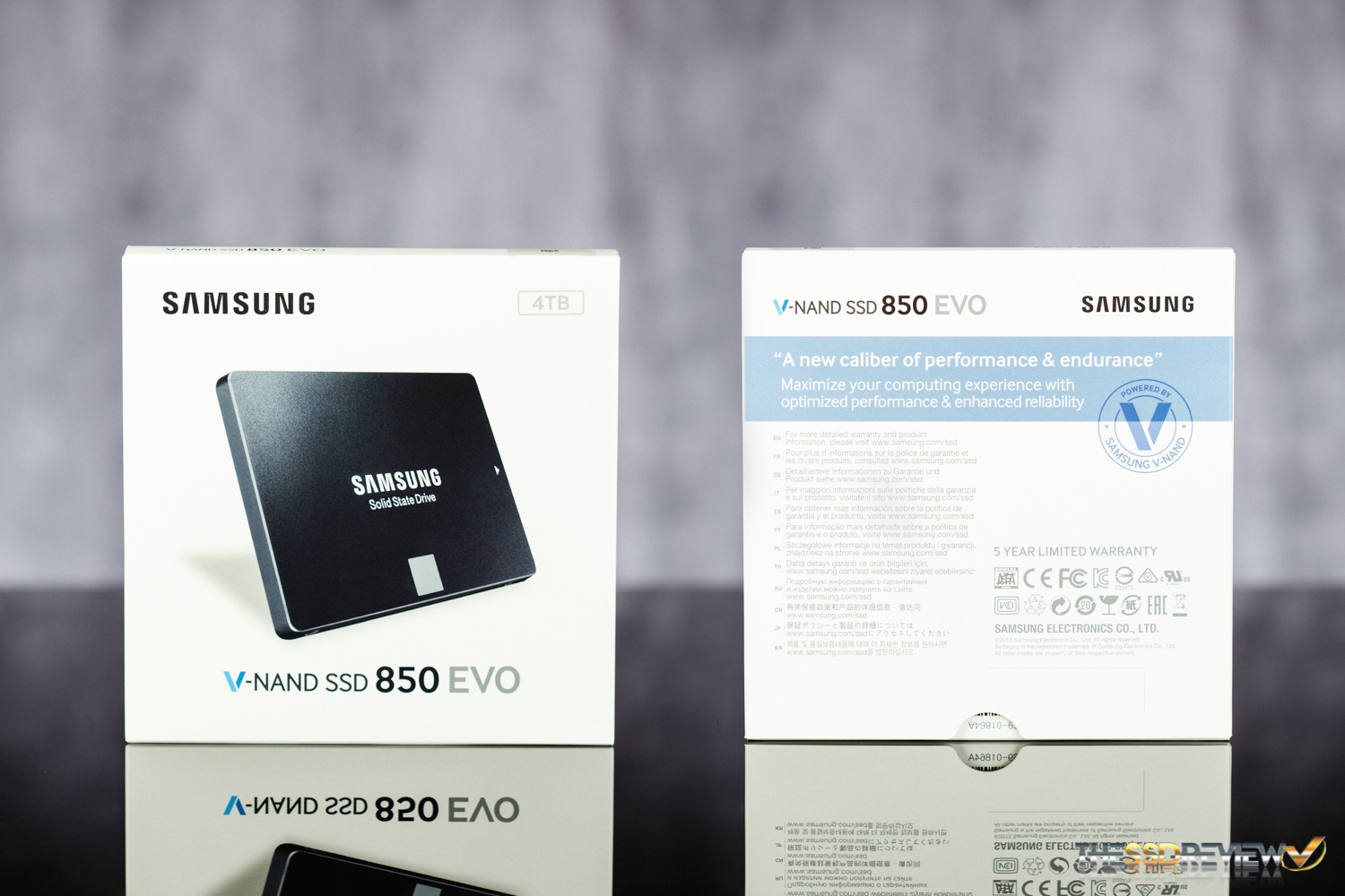 samsung-850-evo-4tb-packaging samsung 850 evo 4tb packaging Samsung 850 EVO 4TB SSD Review แรงใหญ่จัดเต็ม 4TB กับราคาเพียงแค่ 53,000 บาท อิอิกำ