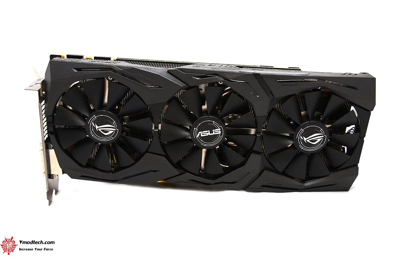dsc 3431 ASUS ROG Strix GTX 1070 8G GAMING REVIEW