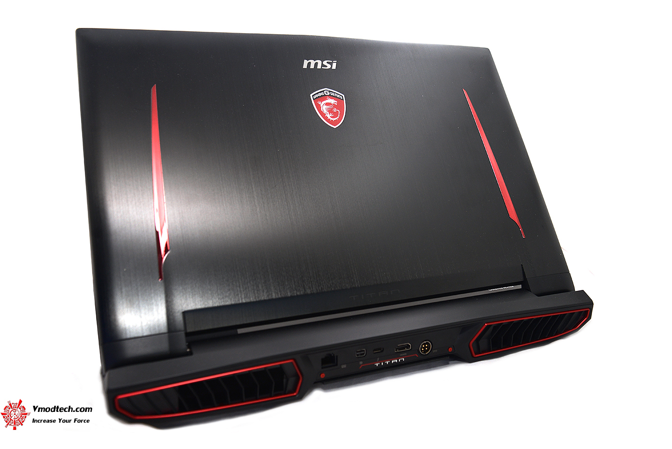dsc_4898 dsc 4898 MSI GT73VR 6RF Titan Pro Review