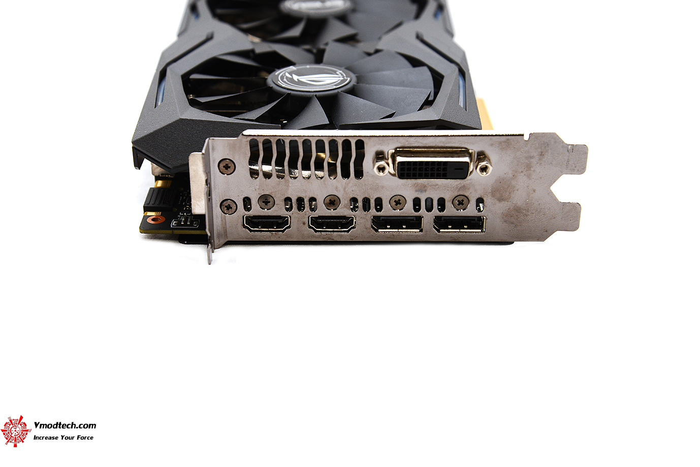 dsc 3464 ASUS ROG Strix GTX 1070 8G GAMING REVIEW