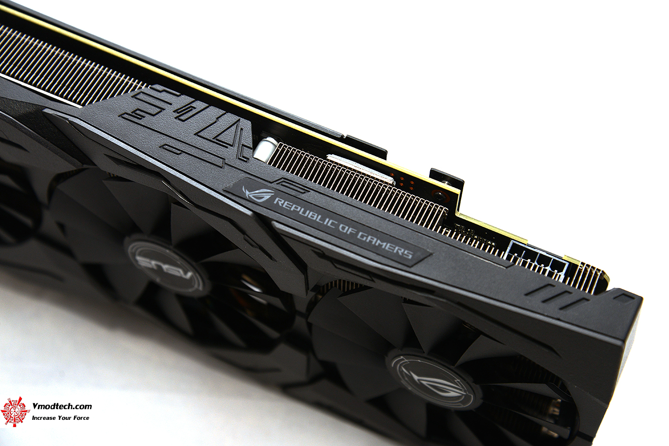 dsc 3479 ASUS ROG Strix GTX 1070 8G GAMING REVIEW