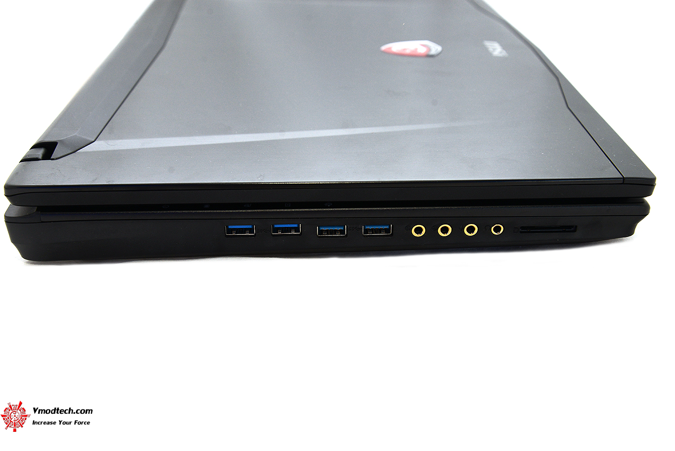 dsc 4128 MSI GT72VR 6RE Dominator Pro Tobii Review