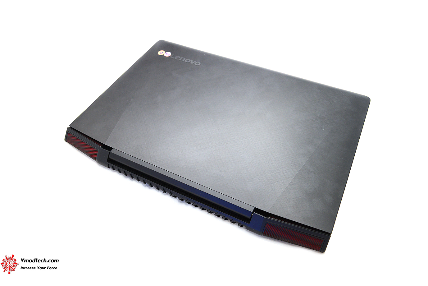 dsc 2855 Lenovo ideapad Y700 Review