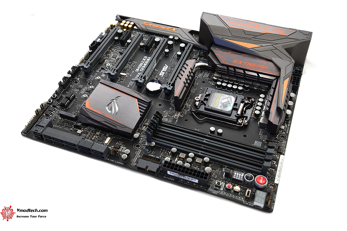 dsc 5429 ASUS ROG MAXIMUS VIII EXTREME/ASSEMBLY REVIEW