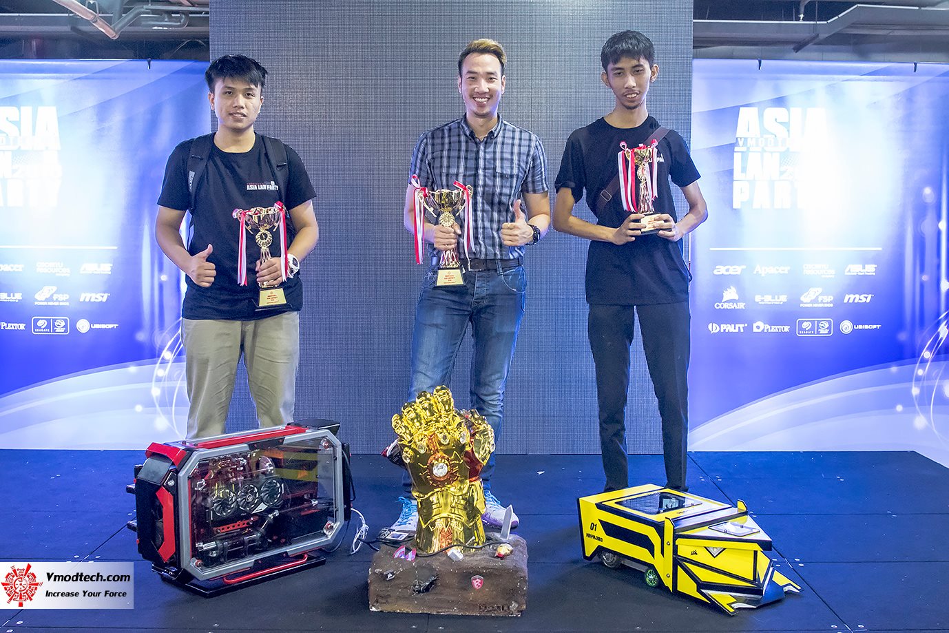 14786959_1302122539821234_2084051525_o 14786959 1302122539821234 2084051525 o Vmodtechs Asia Lanparty 2016 Part 2 : All Case Mods