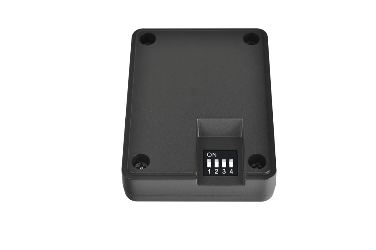 thermaltake riing led rgb radiator fan tt premium edition has a dip switch for users to set numbers Thermaltake เปิดตัวแอพพลิเคชั่น Thermaltake Riing RGB Mobile App ที่ใช้งานในสมาร์ทโฟน 