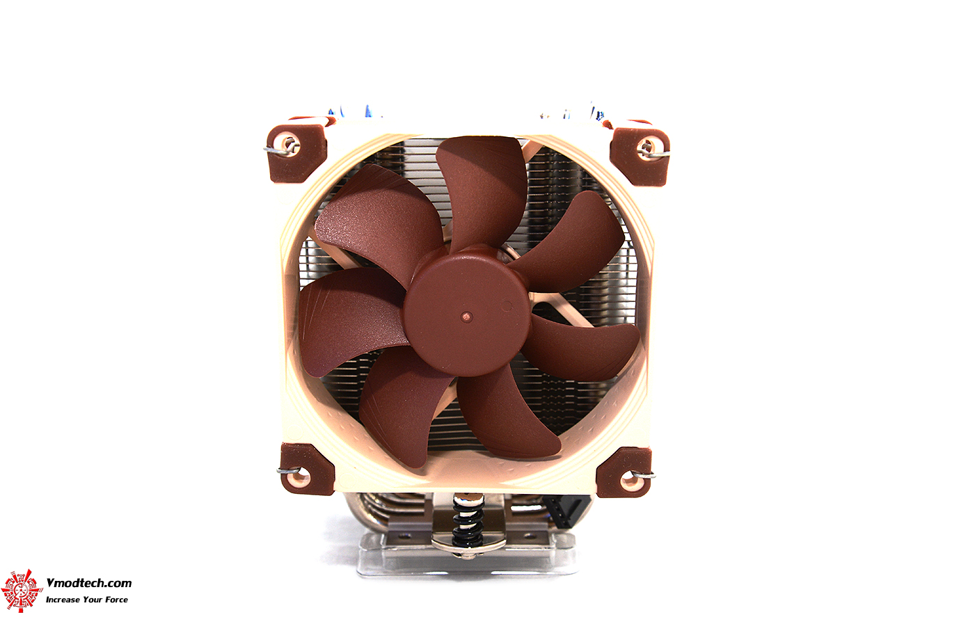 dsc 9716 NOCTUA NH U9S CPU Cooler Review
