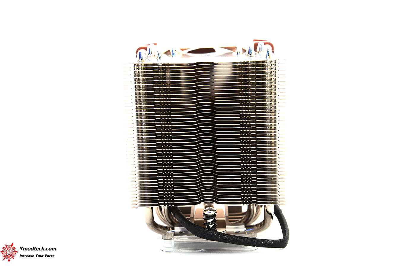 dsc 9737 NOCTUA NH U9S CPU Cooler Review