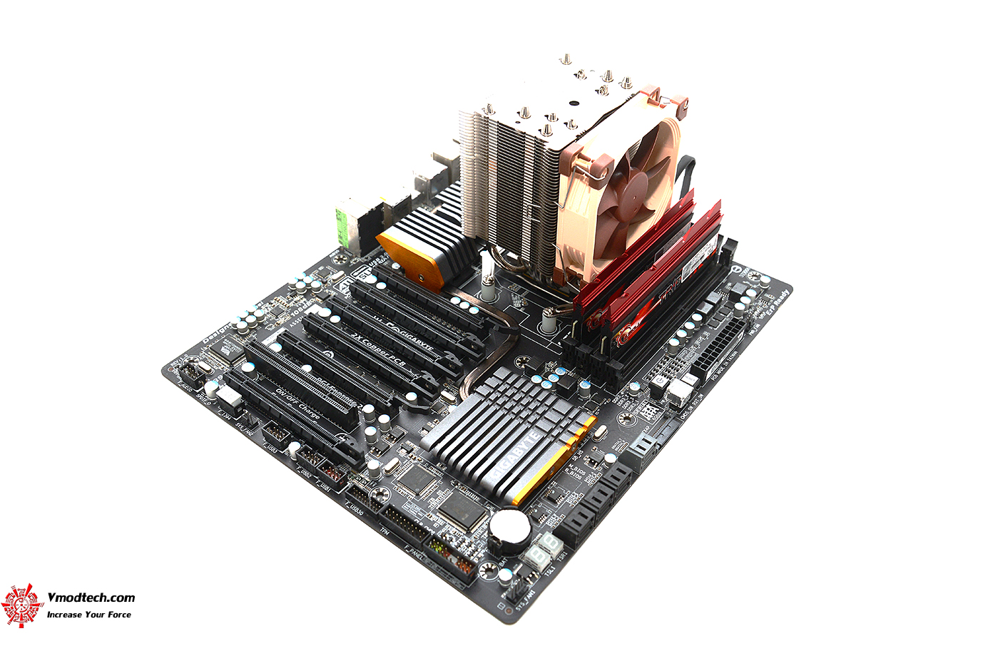 dsc 9952 NOCTUA NH U9S CPU Cooler Review