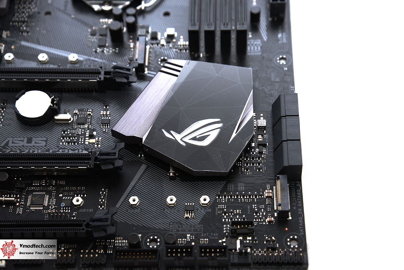 dsc 0106 ASUS Z270F STRIX GAMING REVIEW