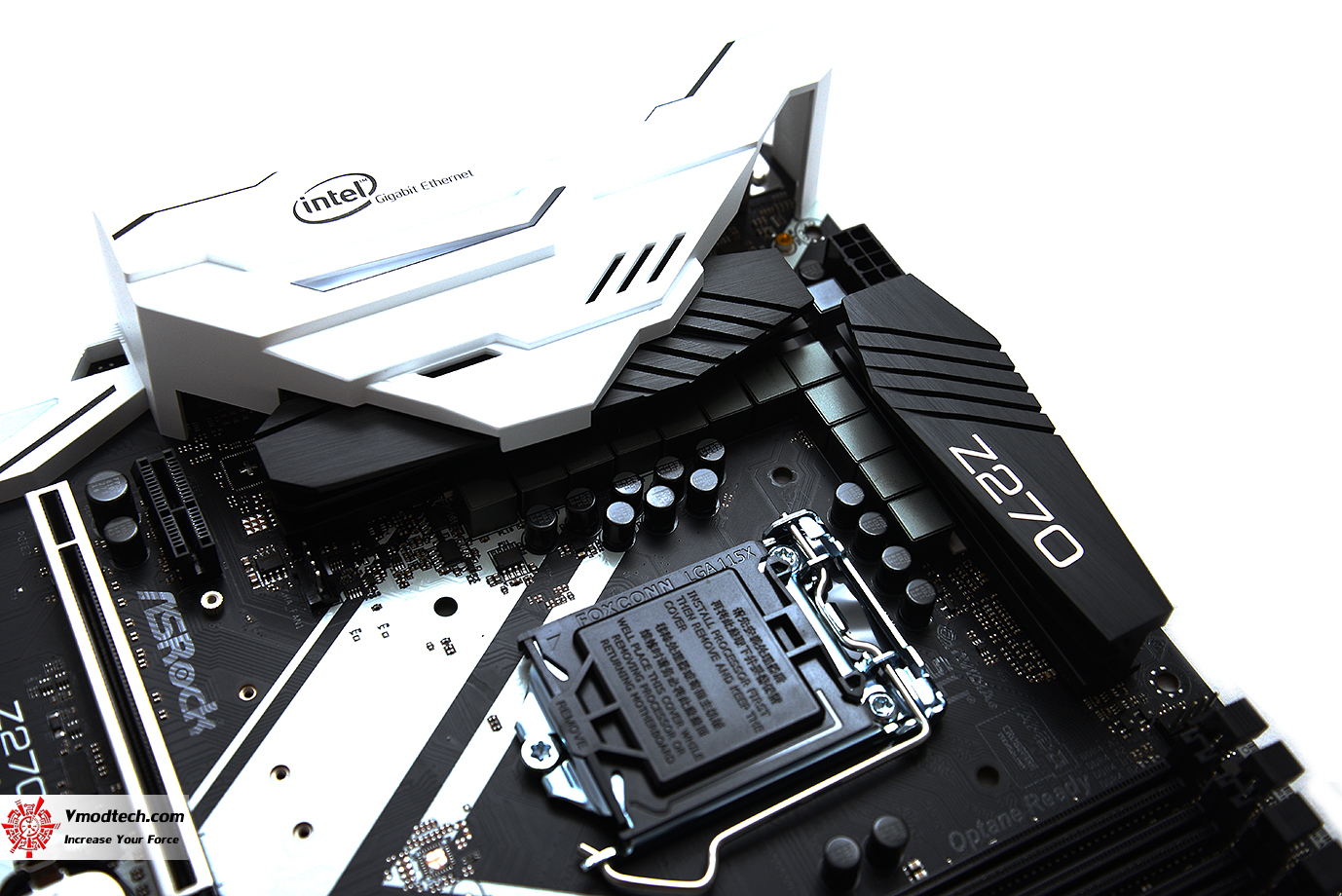 dsc 0434 ASRock Z270 Extreme4 Review 