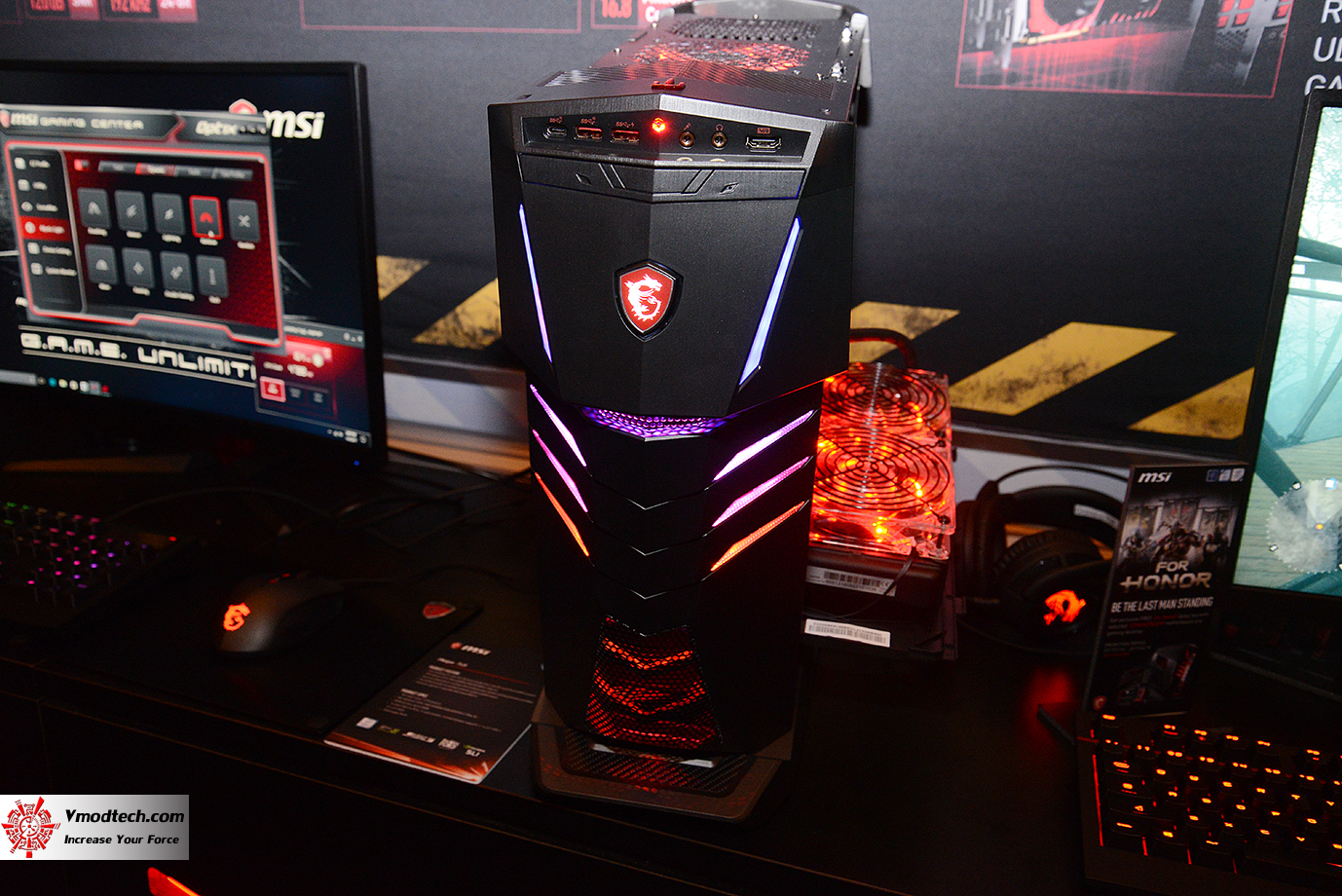 dsc 1073 MSI Notebook CES2017 in Las Vegas 