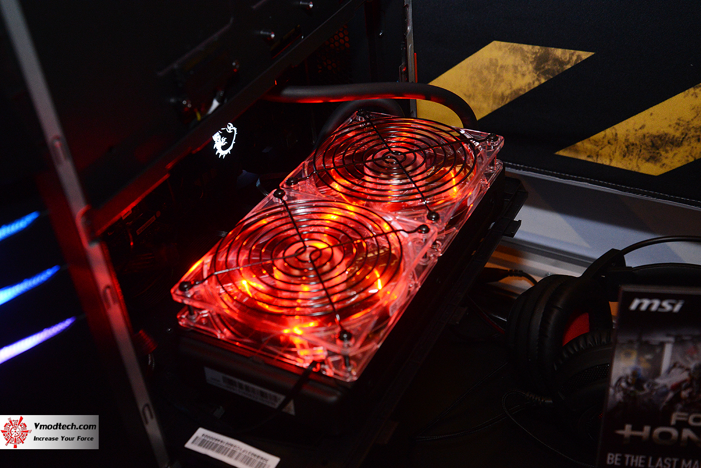 dsc 1074 MSI Notebook CES2017 in Las Vegas 