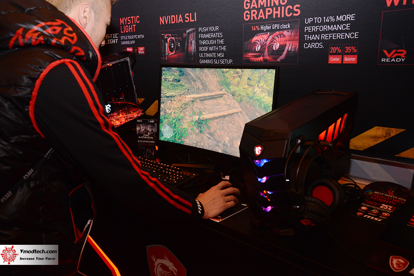 dsc 1085 MSI Notebook CES2017 in Las Vegas 