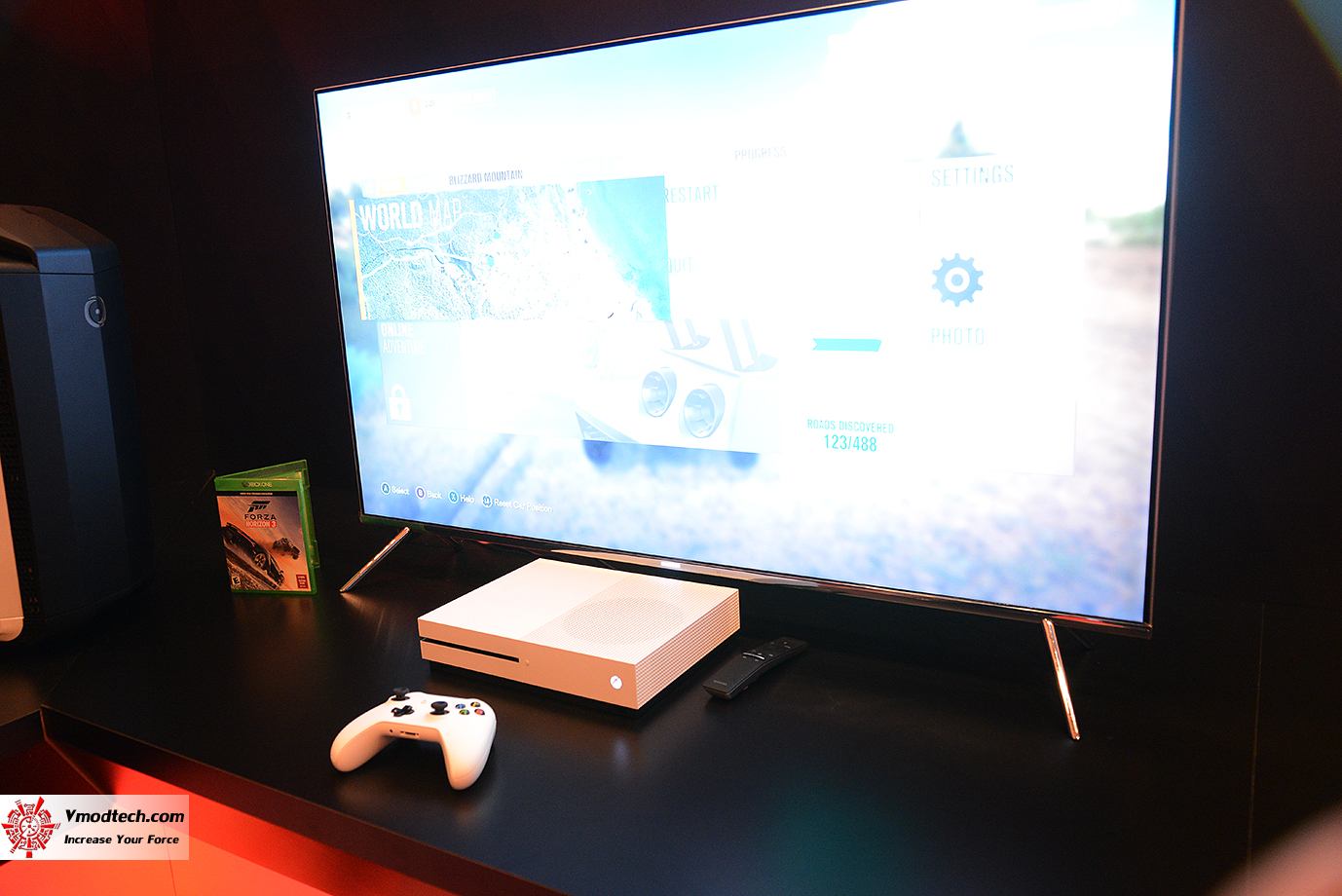 dsc 3034 AMD Booth CES2017 Las Vegas