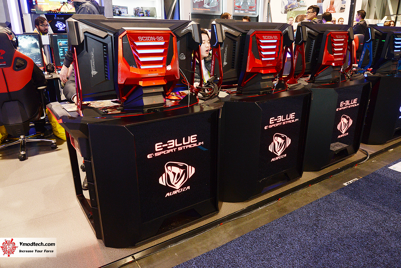 dsc_2352 dsc 2352 E BLUE E SPORT STADIUM BOOTH CES2017