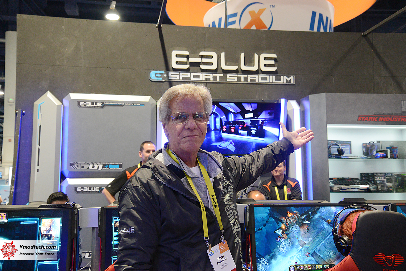 dsc 2746 E BLUE E SPORT STADIUM BOOTH CES2017