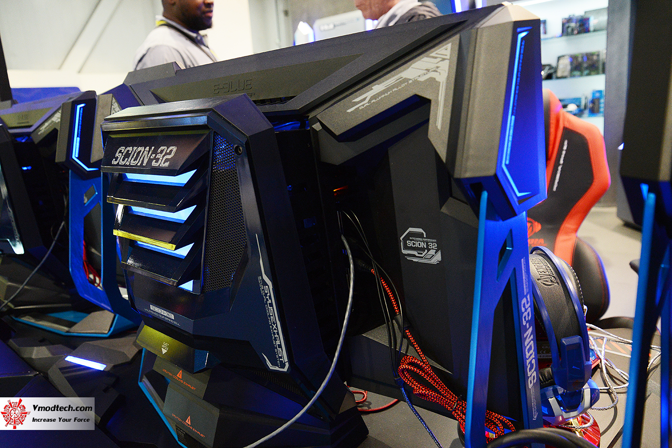 dsc 2754 E BLUE E SPORT STADIUM BOOTH CES2017