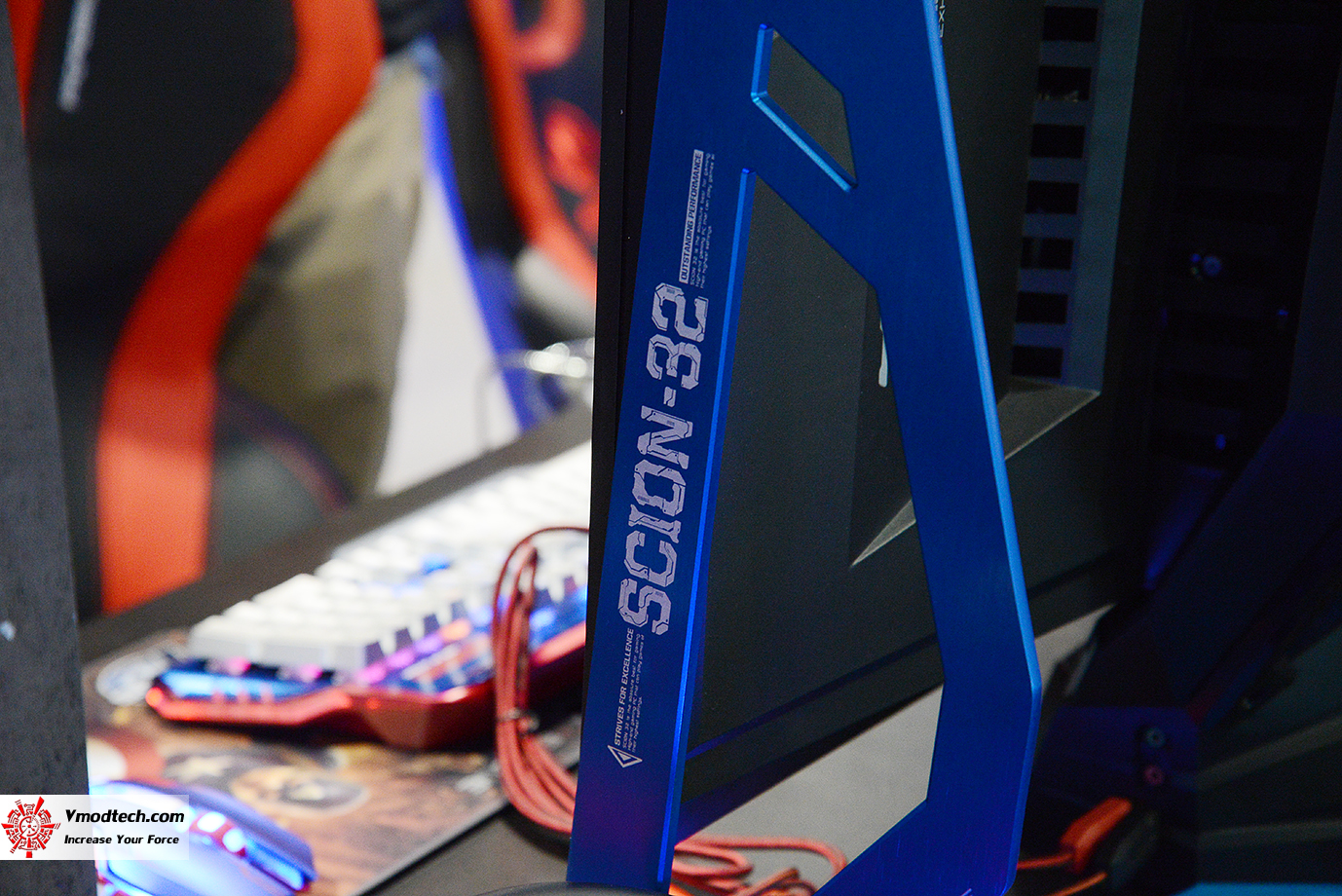 dsc 2791 E BLUE E SPORT STADIUM BOOTH CES2017