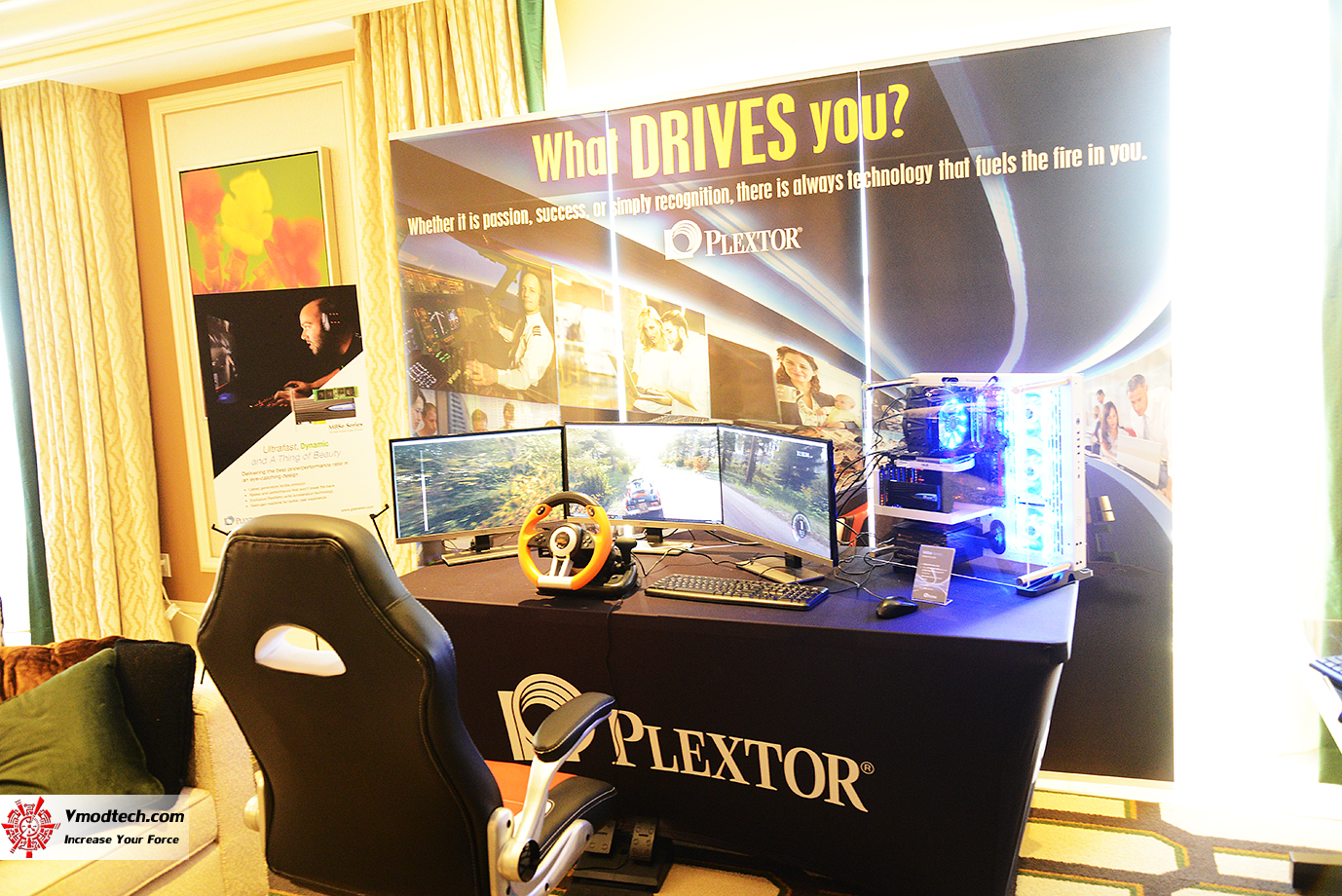 dsc 3105 PLEXTOR BOOTH CES2017