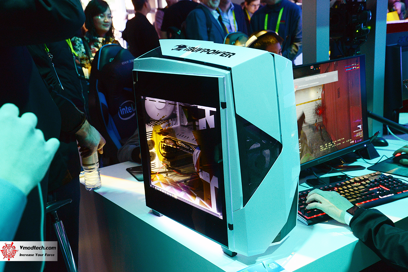 dsc 3151 INTEL BOOTH CES2017