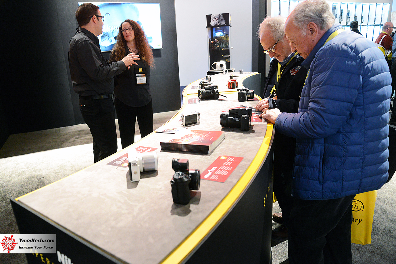 dsc 3412 Nikon BOOTH CES2017 