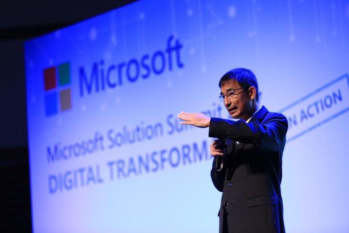 m5s_9365 m5s 9365 720x480 ไมโครซอฟท์และผู้นำภาคธุรกิจ เผยทิศทางขับเคลื่อนประเทศไทยสู่ยุคเศรษฐกิจดิจิทัลเต็มรูปแบบในงาน Solution Summit 2017