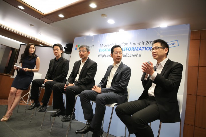 m5s_9617 m5s 9617 720x479 ไมโครซอฟท์และผู้นำภาคธุรกิจ เผยทิศทางขับเคลื่อนประเทศไทยสู่ยุคเศรษฐกิจดิจิทัลเต็มรูปแบบในงาน Solution Summit 2017