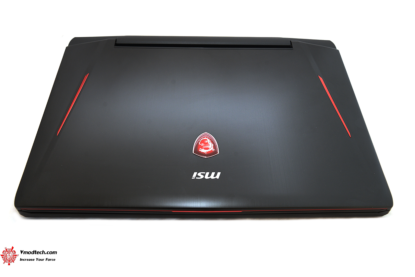 dsc 5123 MSI GT83VR 7RF Titan SLI REVIEW