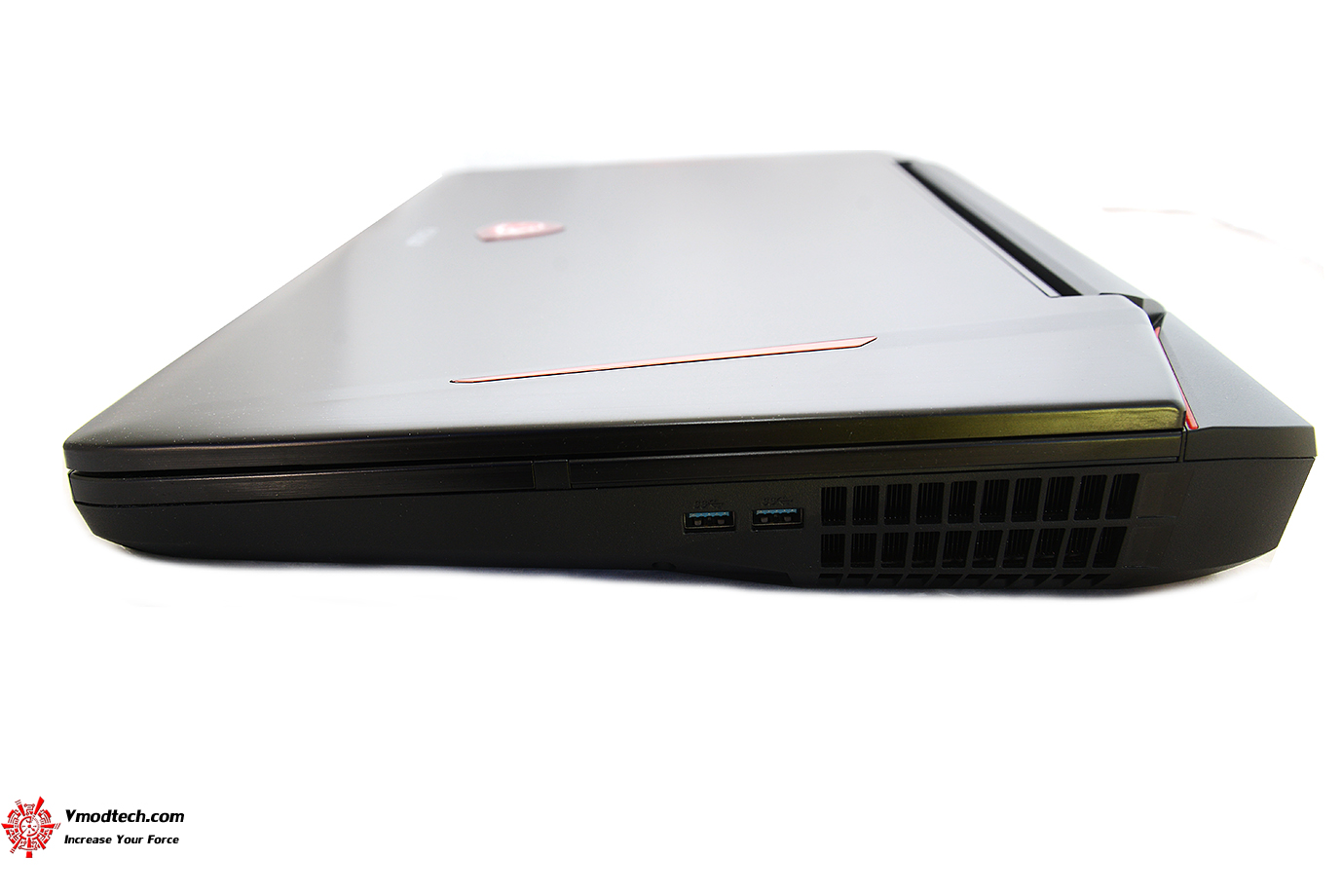 dsc 5217 MSI GT83VR 7RF Titan SLI REVIEW