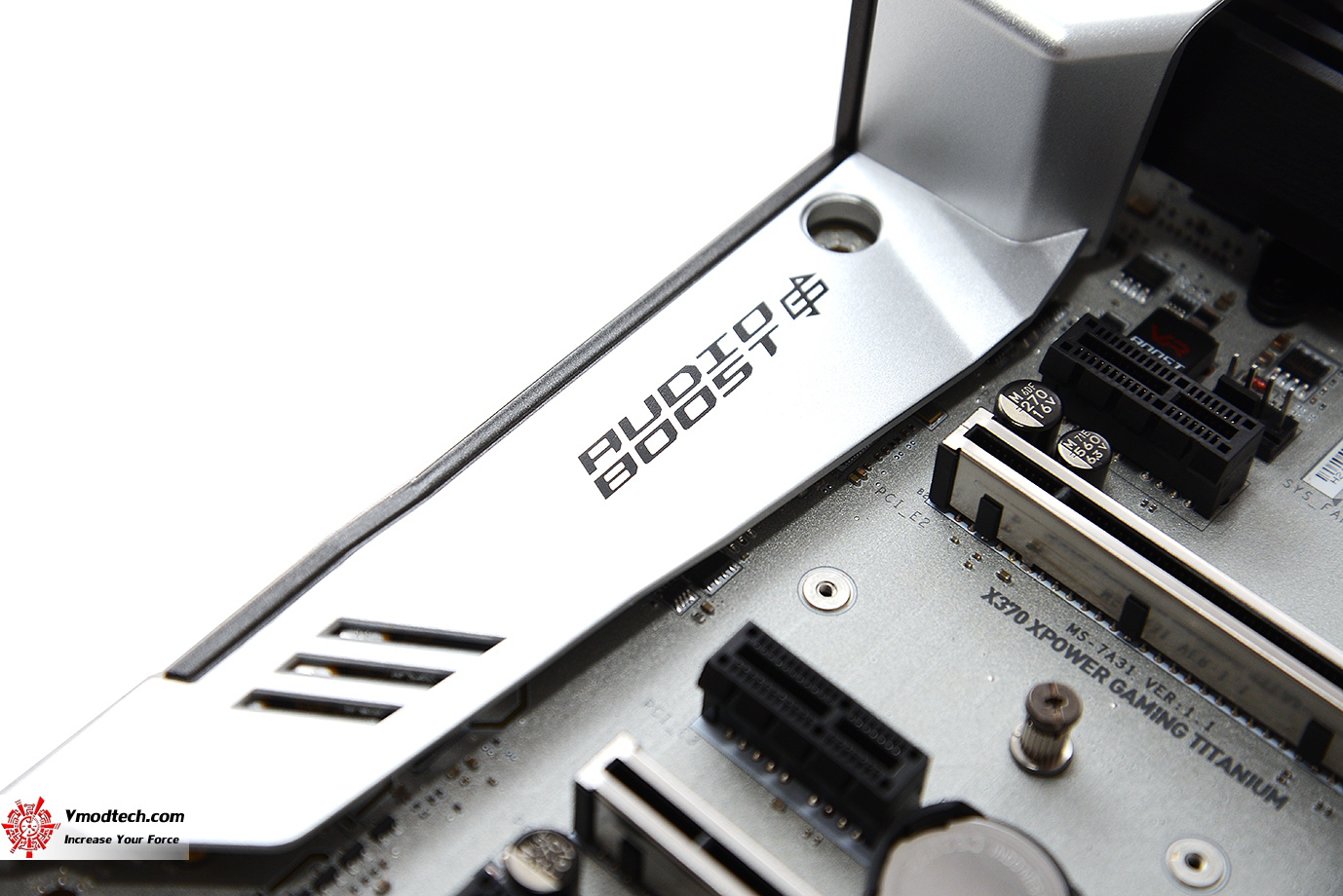 dsc 5906 MSI X370 XPOWER GAMING TITANIUM REVIEW 