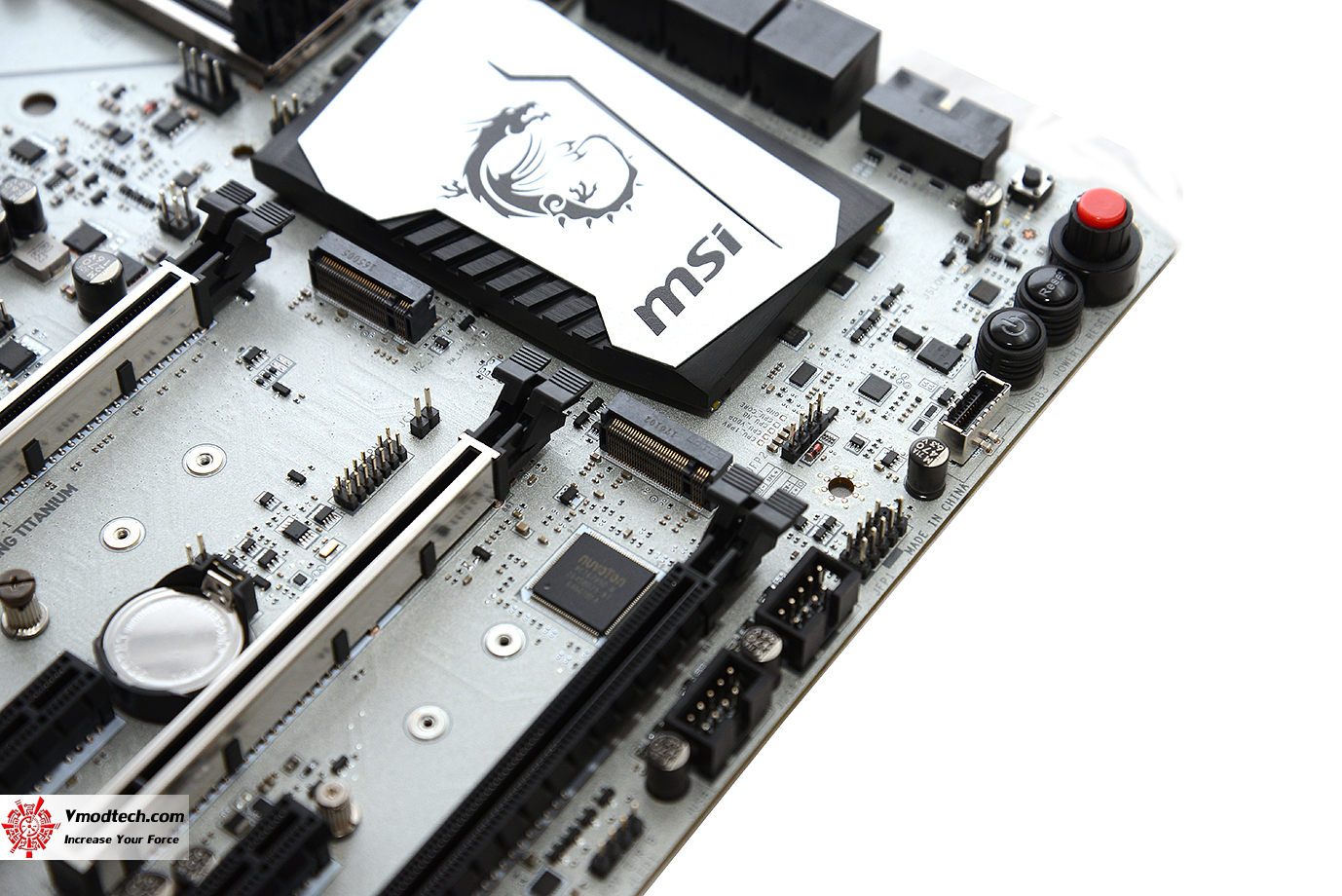 dsc 5919 MSI X370 XPOWER GAMING TITANIUM REVIEW 