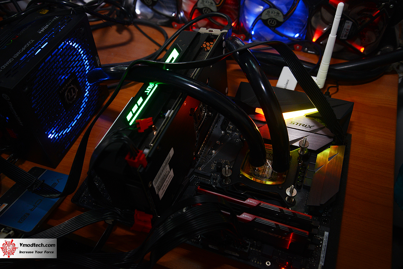 dsc 6152 ASUS ROG STRIX Z270E GAMING REVIEW