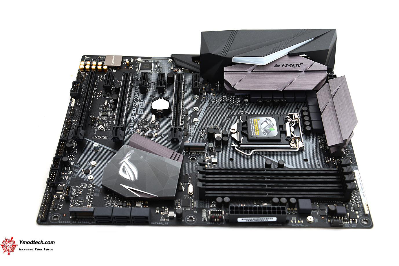 dsc 6247 ASUS ROG STRIX Z270E GAMING REVIEW
