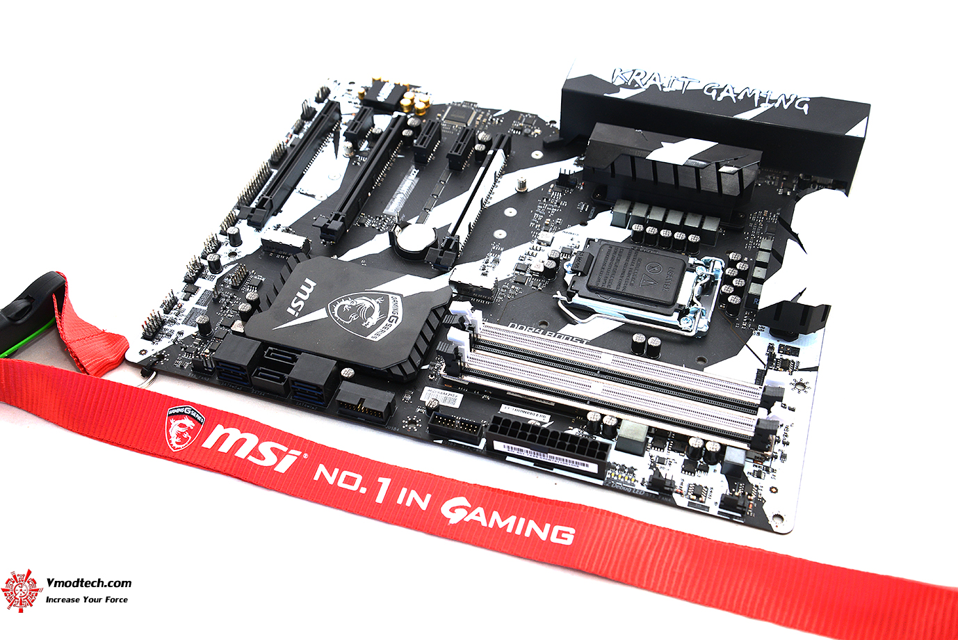 dsc 7550 MSI Z270 KRAIT GAMING REVIEW