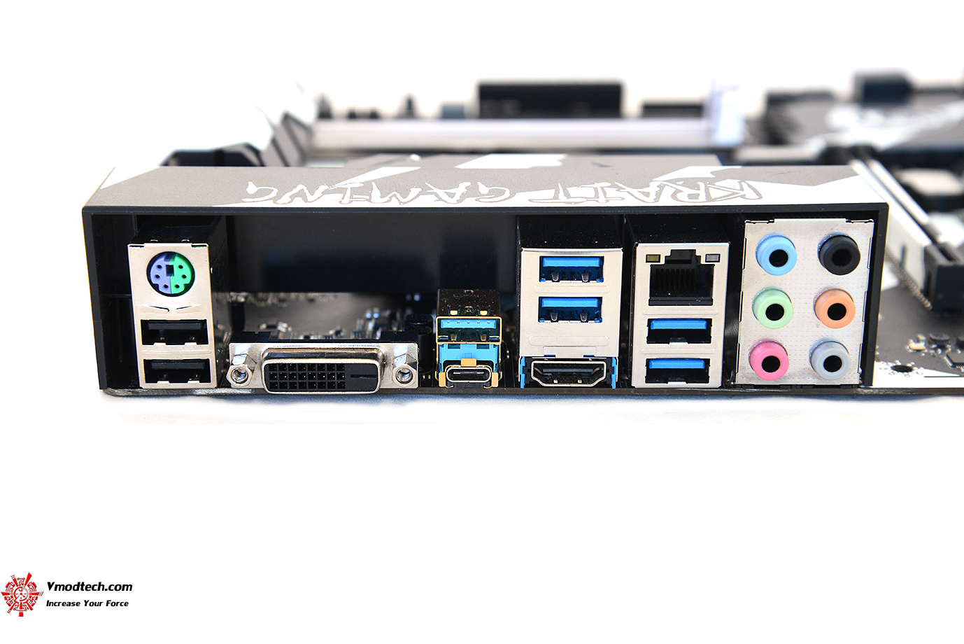 dsc 7612 MSI Z270 KRAIT GAMING REVIEW