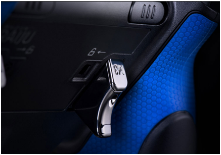 image3 เข้าไทยแล้ว !! RAZER RAIJU (Designed for eSports) จอยเกมมิ่งคอนโทรลเลอร์สำหรับ PS4 (Playstation4)