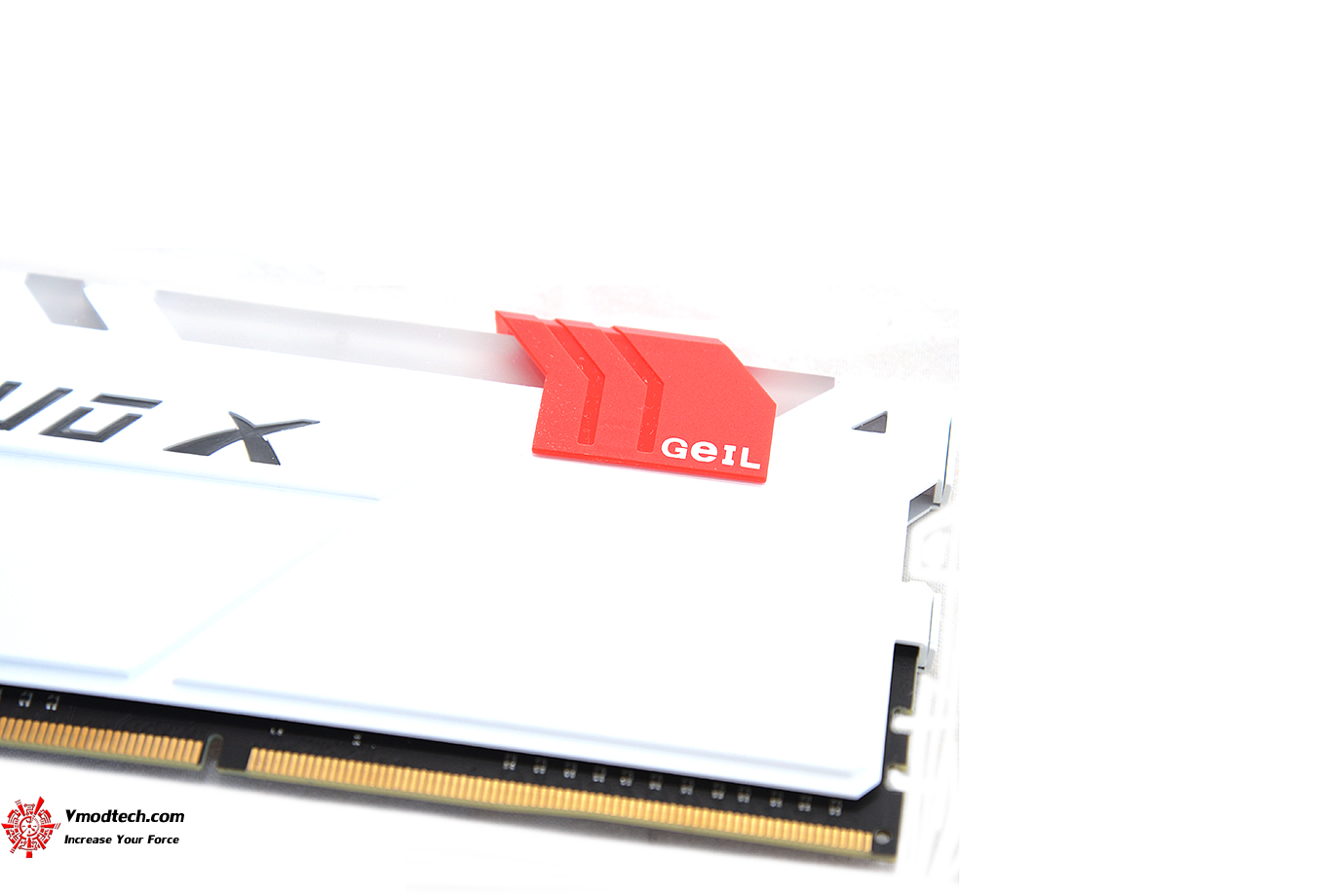 dsc 7271 GEIL EVO X RGB DDR4 2400Mhz 8GB CL16 Review 