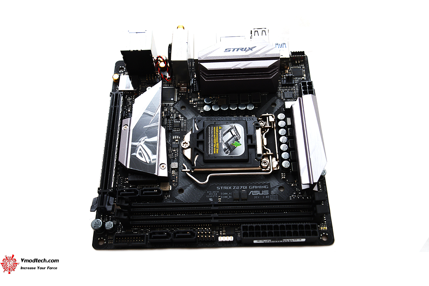 dsc 7989 ASUS ROG Strix Z270I Gaming Review