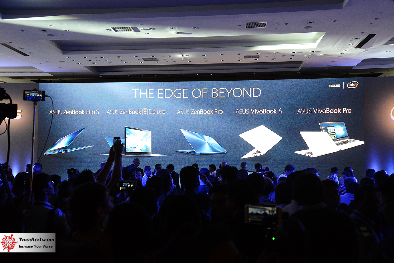 dsc 9102 ASUS THE EDGE OF BEYOND COMPUTEX 2017