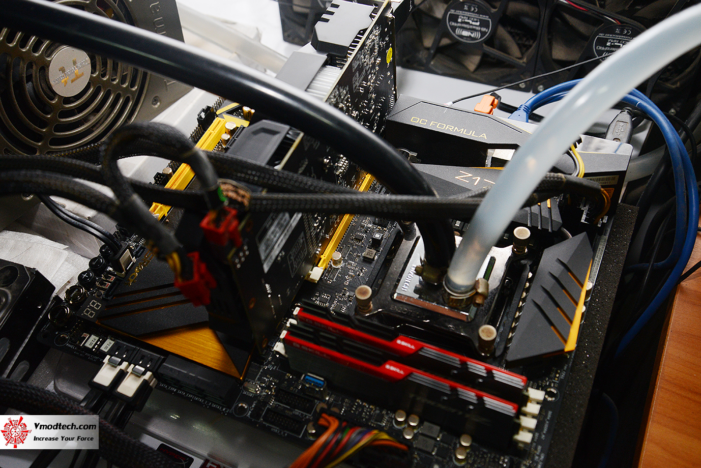 dsc 0014 PowerColor Red Dragon Radeon RX 560 4GB GDDR5 OC Review