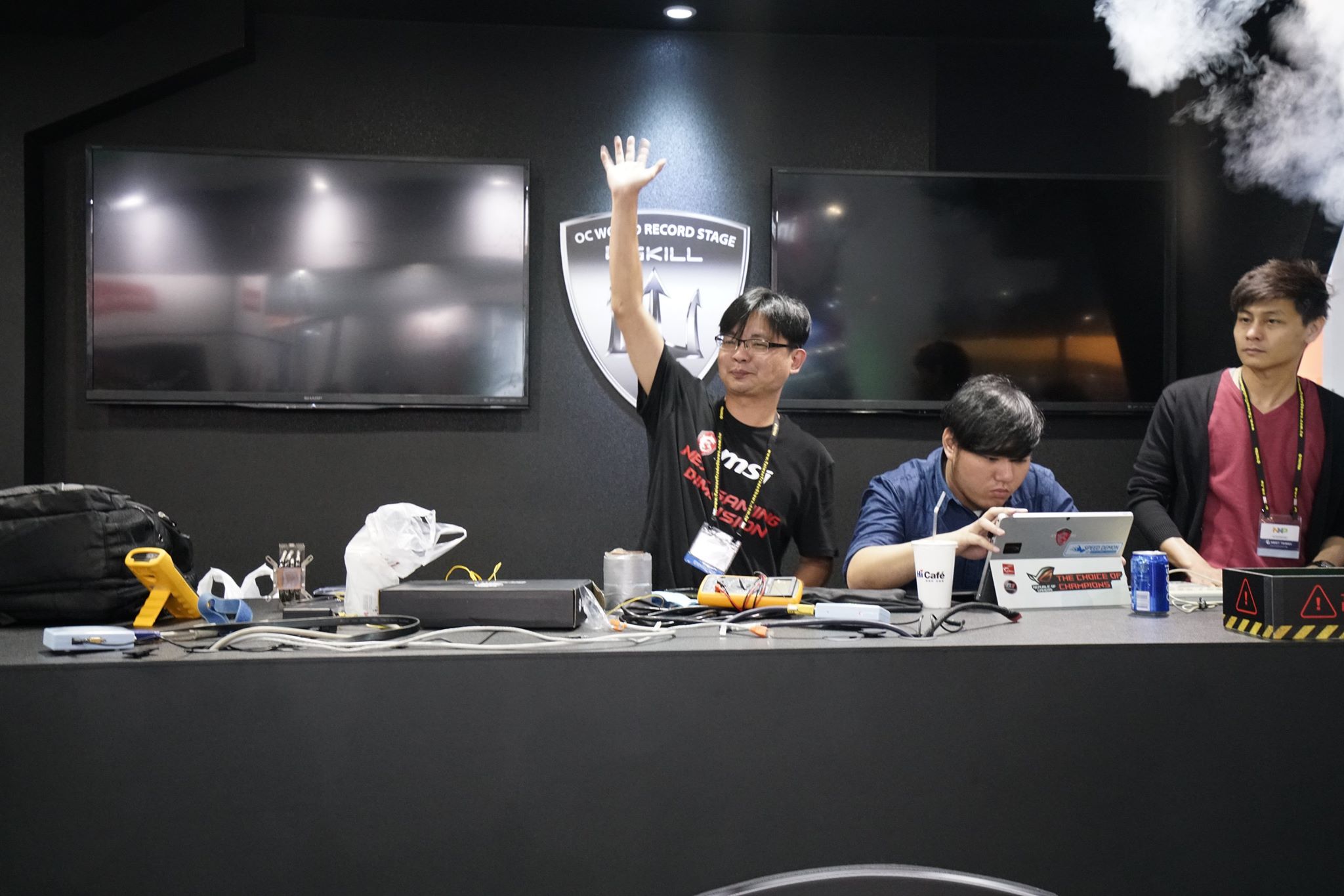 toppc toppc G.SKILL แรงอย่างต่อเนื่องทำลายสถิติโลกโอเวอร์คล๊อกแรมทะลุความเร็ว DDR4 5.5GHz หรือบัสแรมทะลุ 5500Mhz สร้างสถิติแรมเร็วที่สุดในโลก