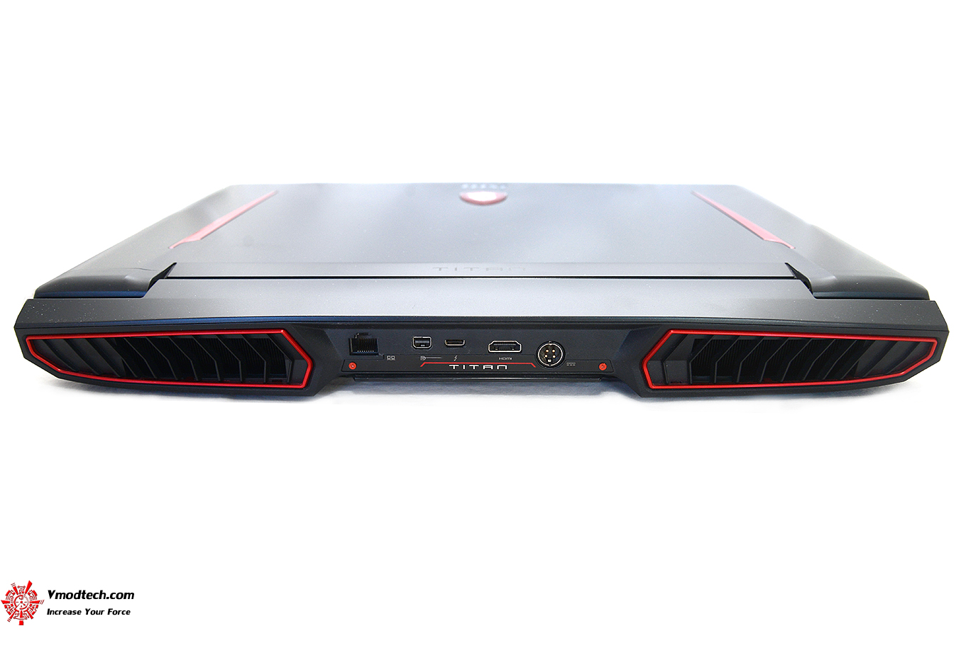 dsc 0438 MSI GT73VR 7RF TITAN PRO REVIEW
