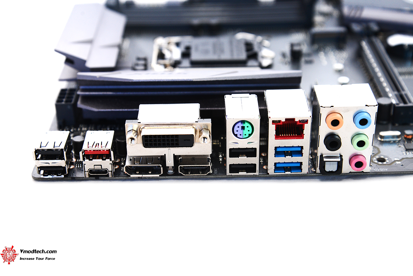 dsc 9992 ASUS ROG STRIX B250F GAMING REVIEW