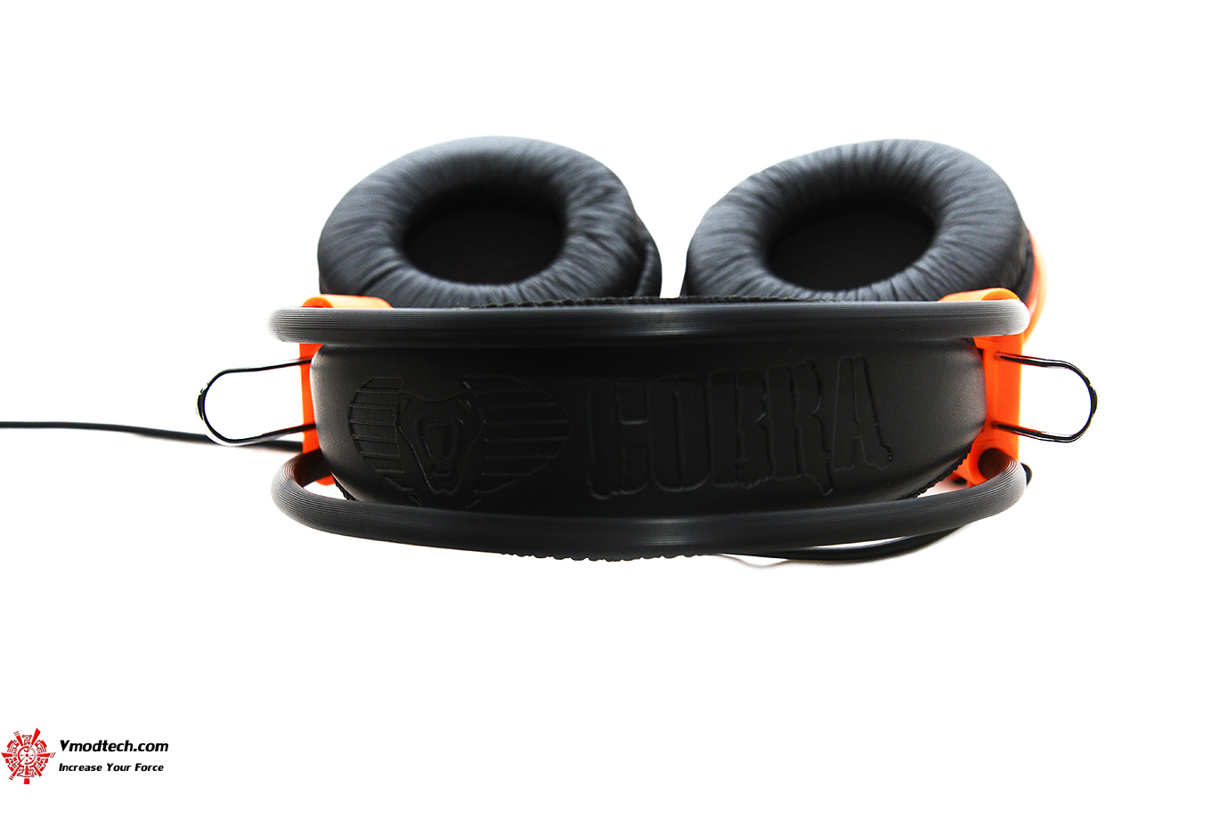 dsc 1263 E BLUE Cobra HS HEADSET (2.1) Review