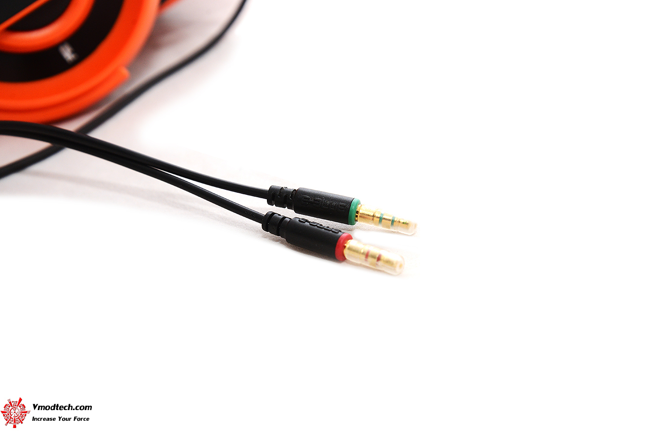 dsc 12761 E BLUE Cobra HS HEADSET (2.1) Review