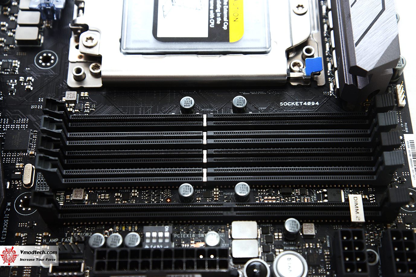 dsc 1982 ASUS X399 ROG ZENITH EXTREME REVIEW