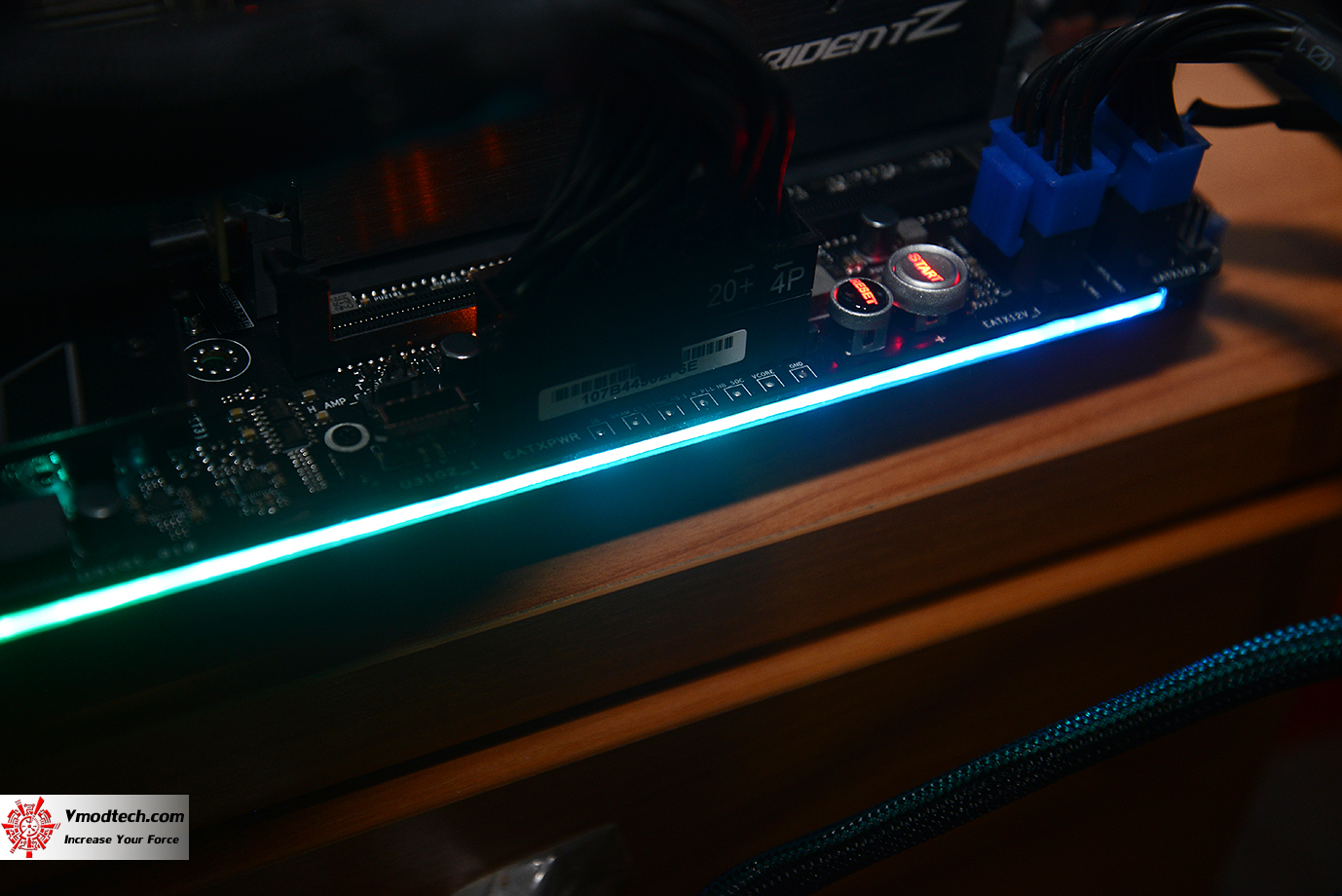 dsc 2239 ASUS X399 ROG ZENITH EXTREME REVIEW