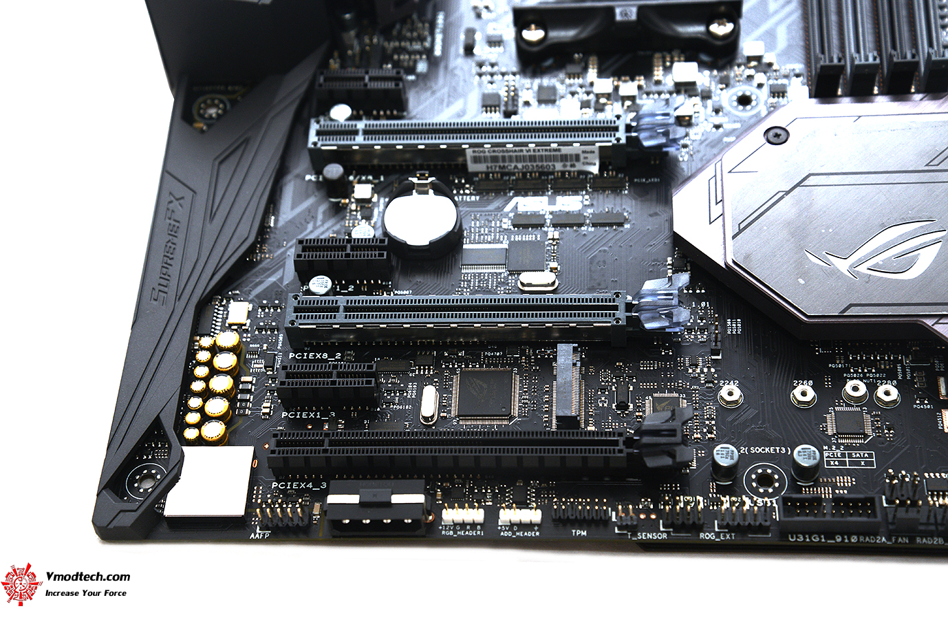 dsc 2822 ASUS ROG CROSSHAIR VI EXTREME REVIEW